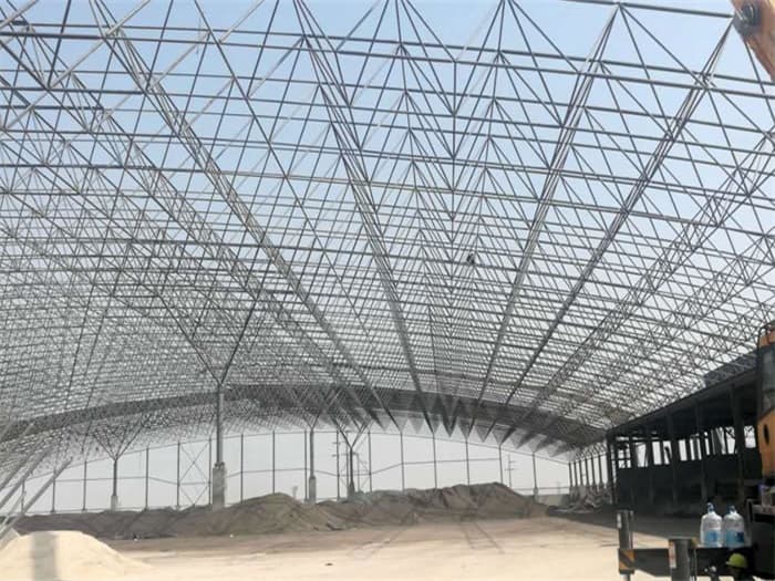 临湘钢厂料仓网架工程